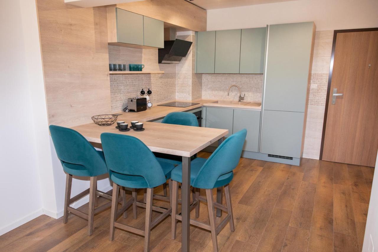Bg Luximmo Apartments คลูจ-นาโปกา ภายนอก รูปภาพ