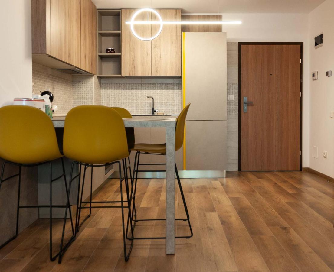 Bg Luximmo Apartments คลูจ-นาโปกา ภายนอก รูปภาพ