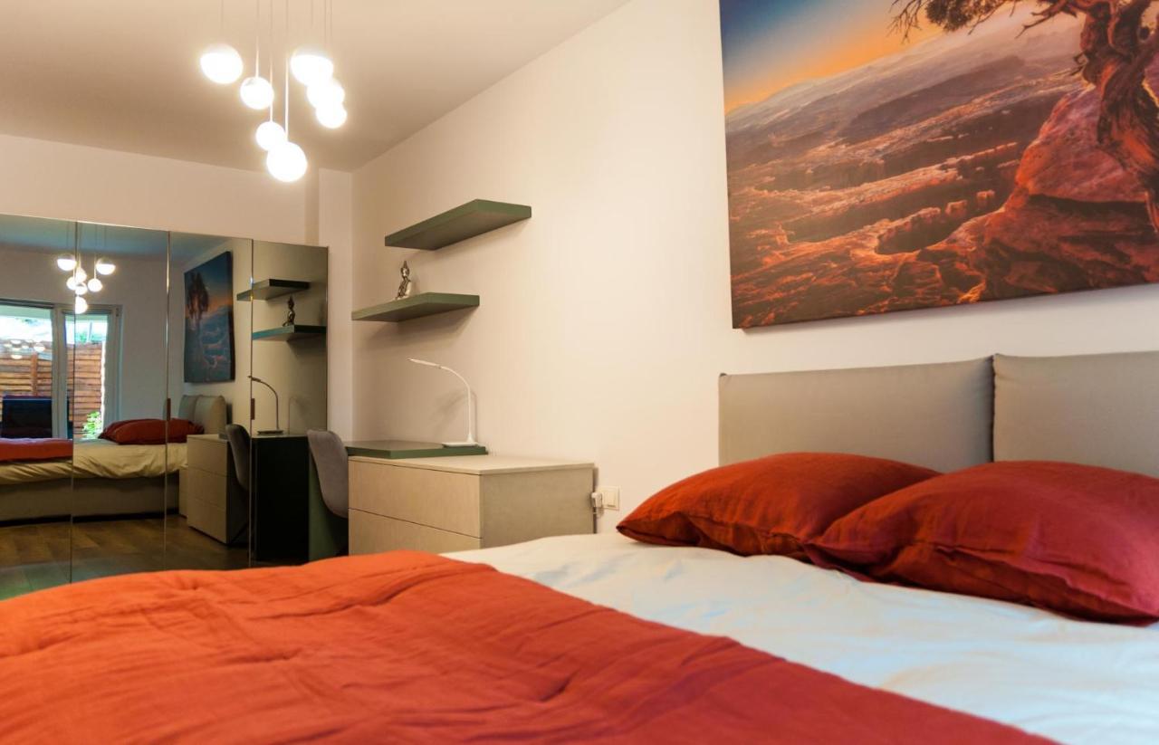 Bg Luximmo Apartments คลูจ-นาโปกา ภายนอก รูปภาพ